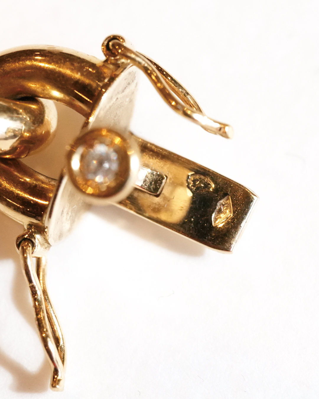 "JACOB&amp;CO" Curry Up White Gold &amp; Diamond Pendant