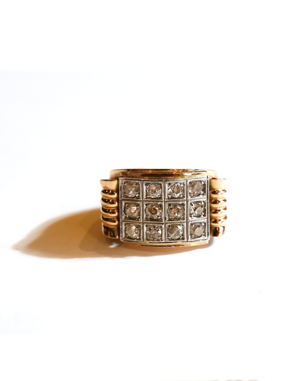 "JACOB&amp;CO" Curry Up White Gold &amp; Diamond Pendant