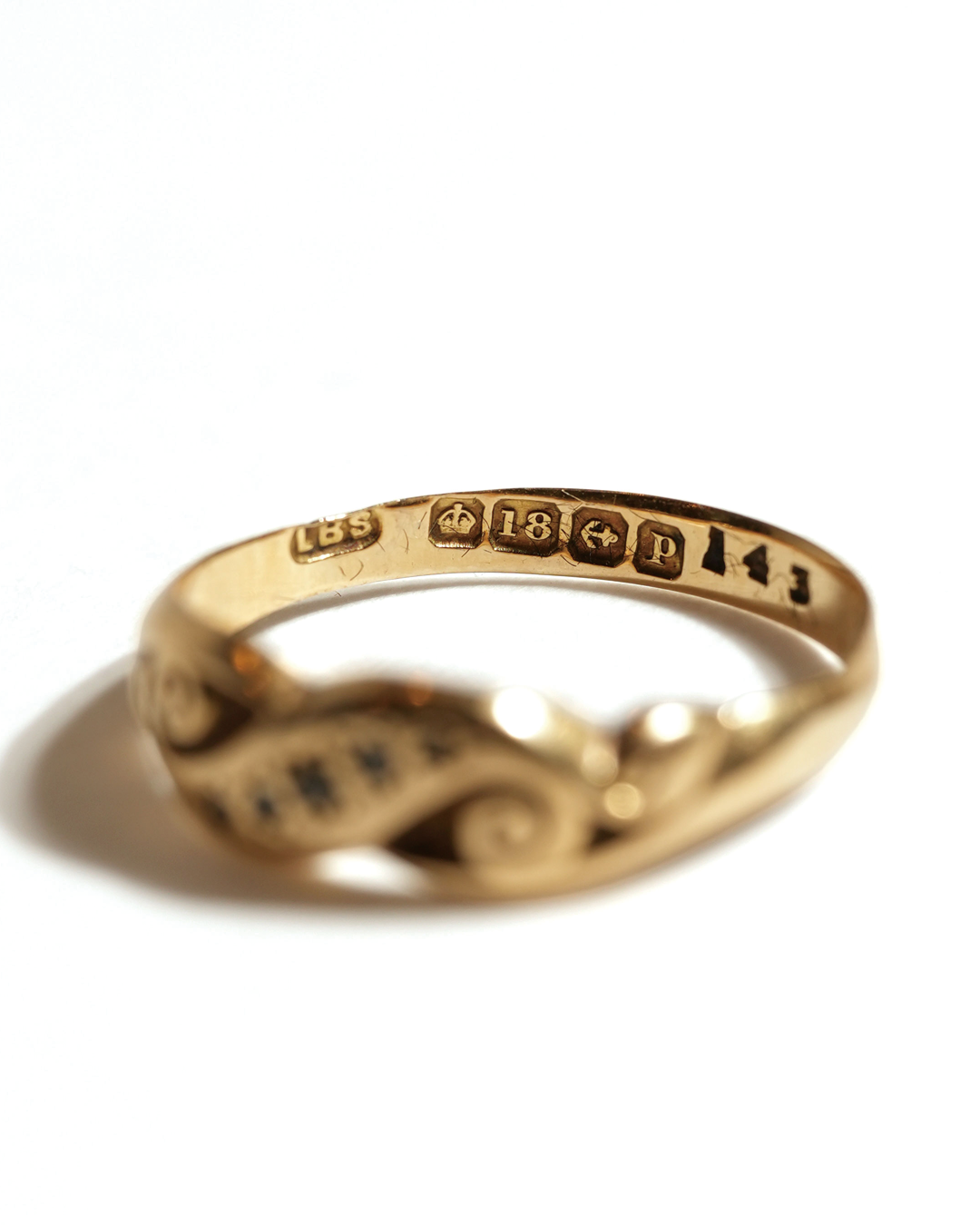 5 Diamond Scroll Ring