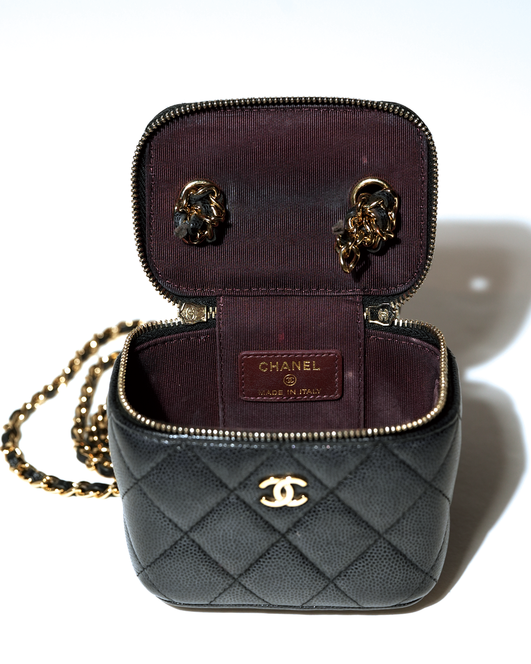 Matelasse Small Chain Vanity Case